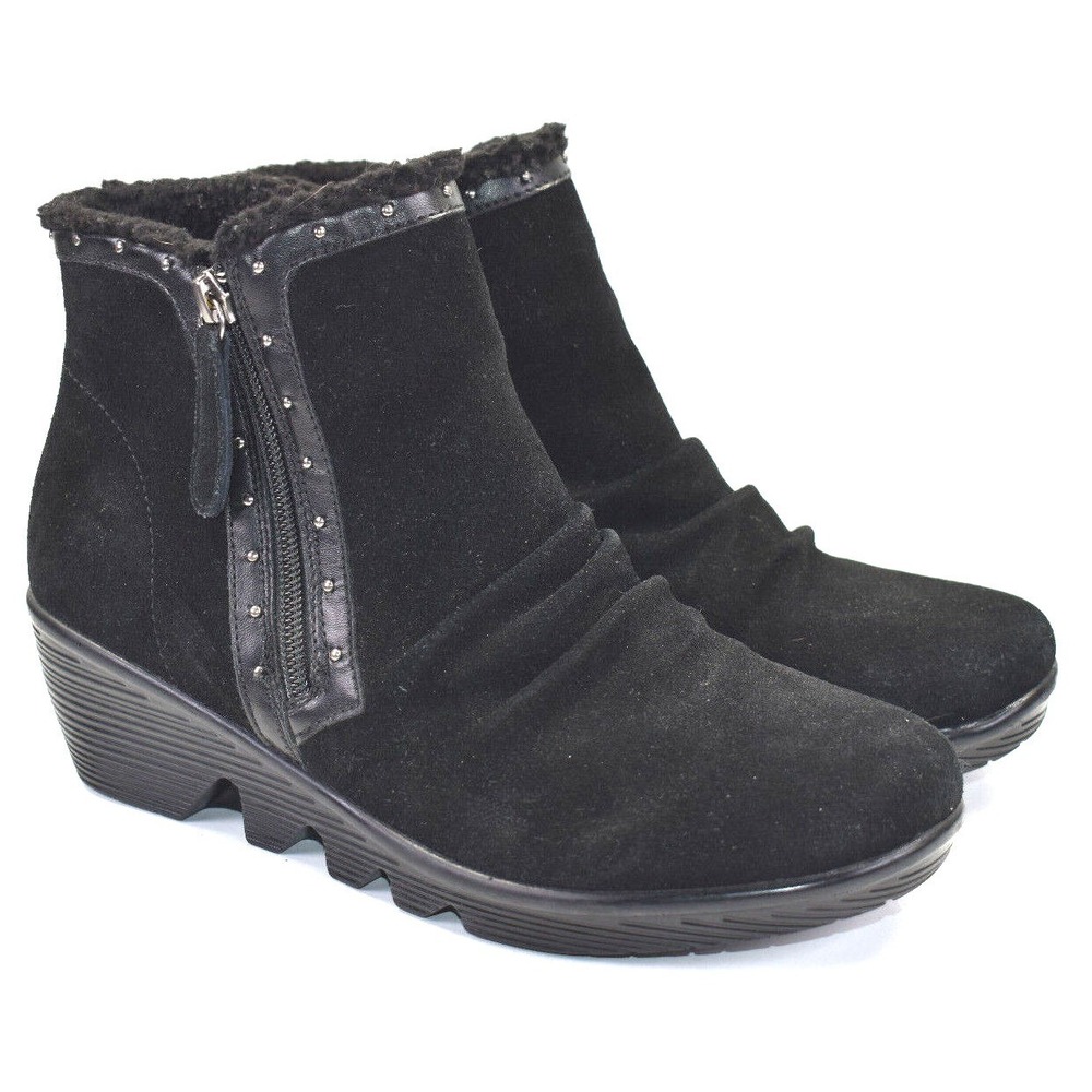 Skechers Jump Sweet Womens 8.5 M Black Suede Boots Studded Lined Ankle Booties